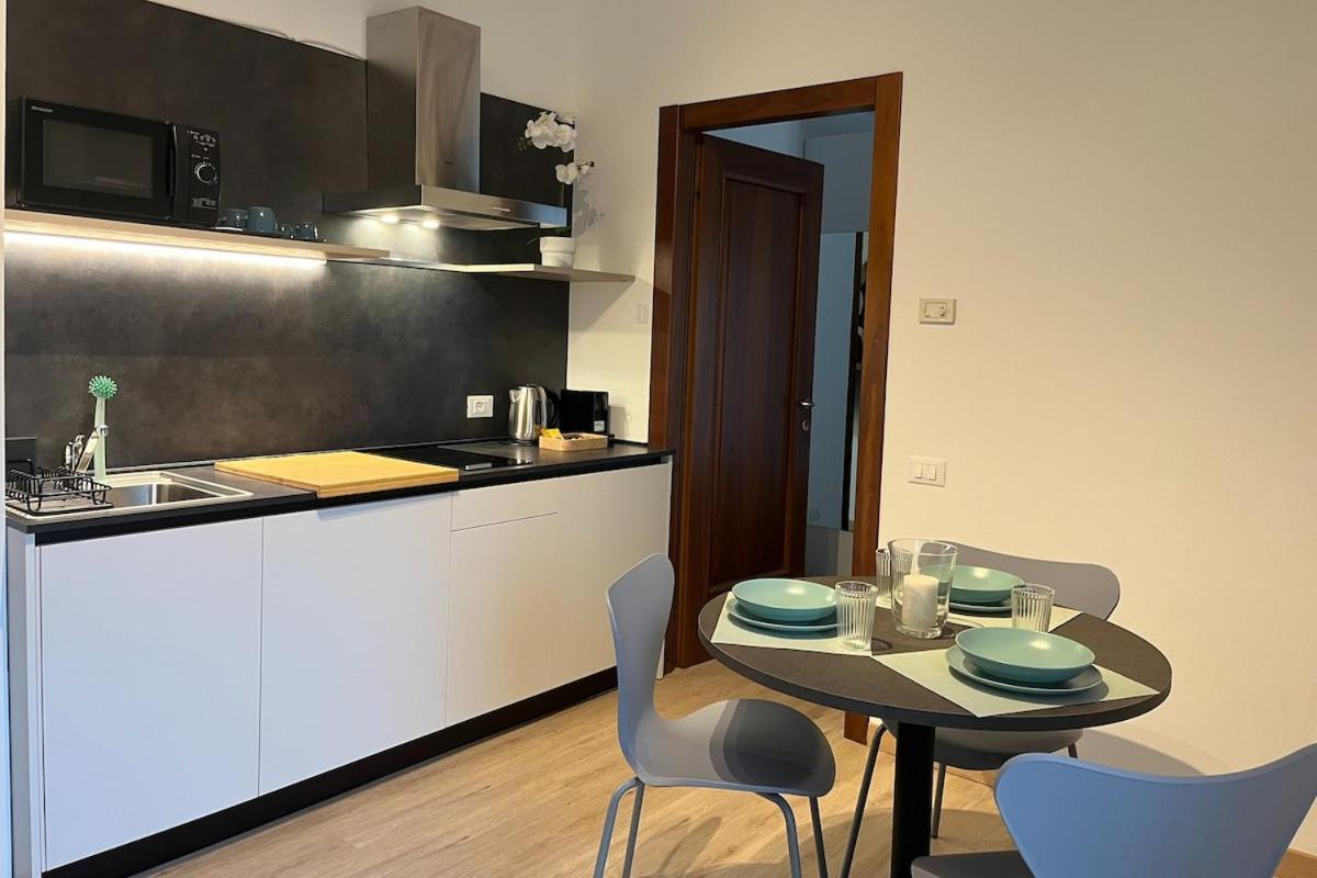 Palladium Cozy Suite Close To Downtown And Exibition Center فيتشنزا المظهر الخارجي الصورة