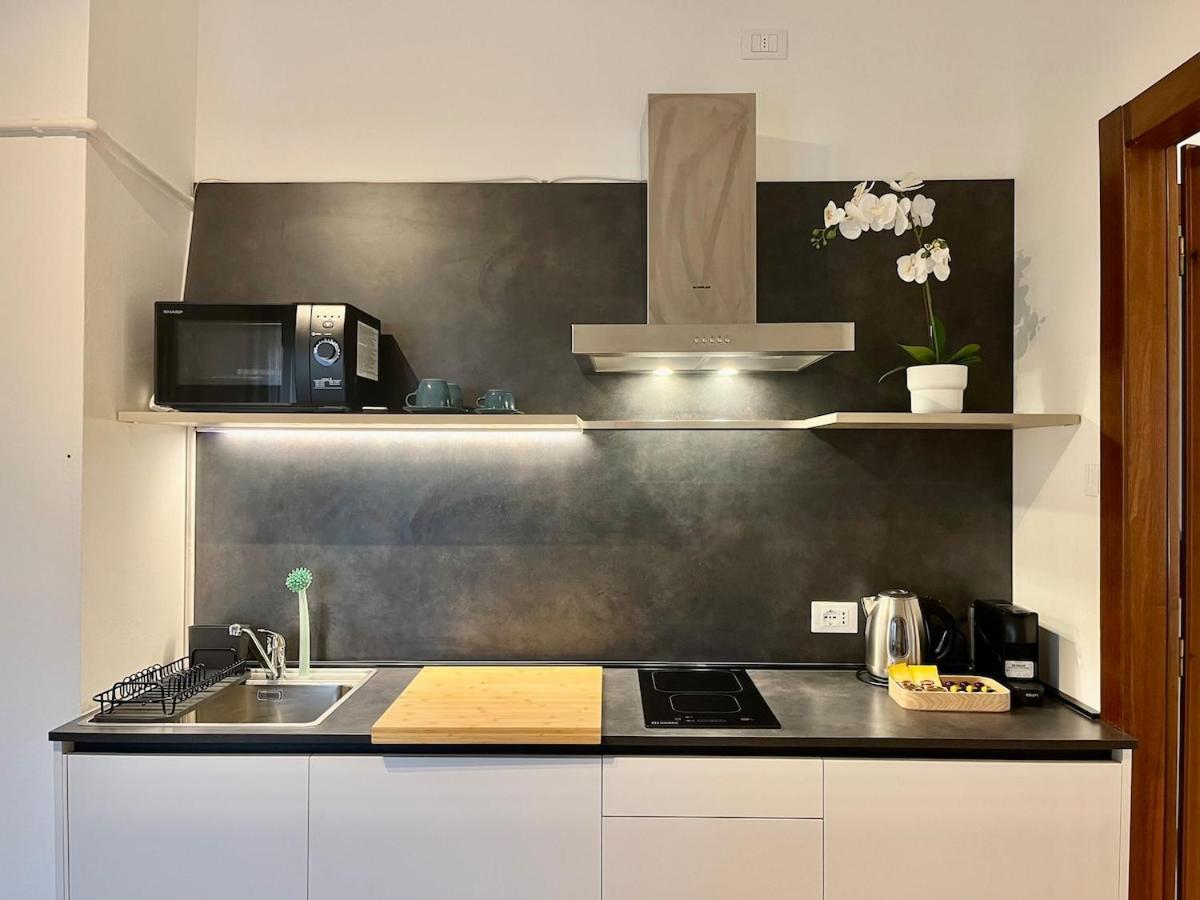 Palladium Cozy Suite Close To Downtown And Exibition Center فيتشنزا المظهر الخارجي الصورة